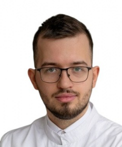 Бабиков Артём Дмитриевич массажист