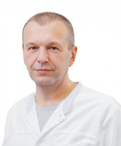 Елькин Максим Юрьевич стоматолог