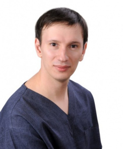 Никифоров Алексей Геннадьевич стоматолог-хирург