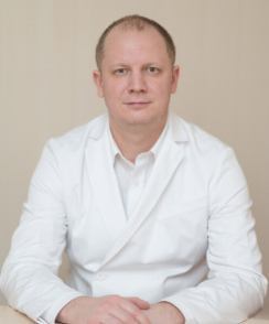 Елхов Илья Владимирович хирург